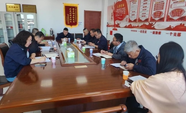 張家口政垣誠建設(shè)開展安全生產(chǎn)責(zé)任制專題活動(dòng)